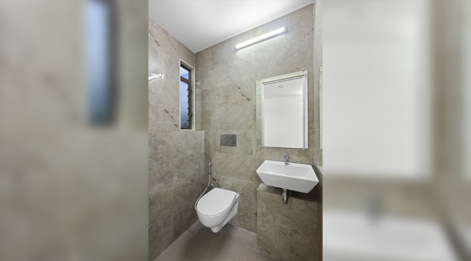 Dosti-Greater-Thane-Phase-2-Sample-Flat-Common-Bathroom