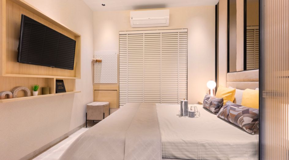 Dosti-Greater-Thane-Phase-2-Show-Flat-Bedroom